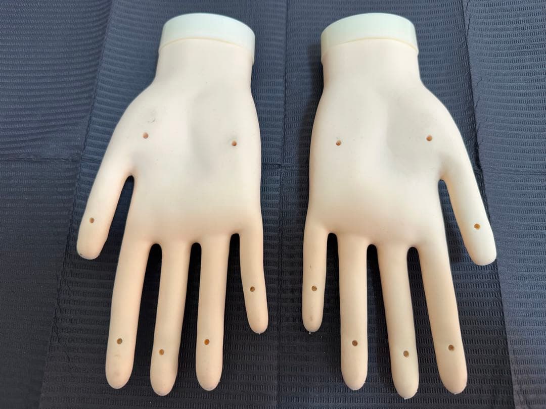 JNEC認定モデルハンド - メルカリ