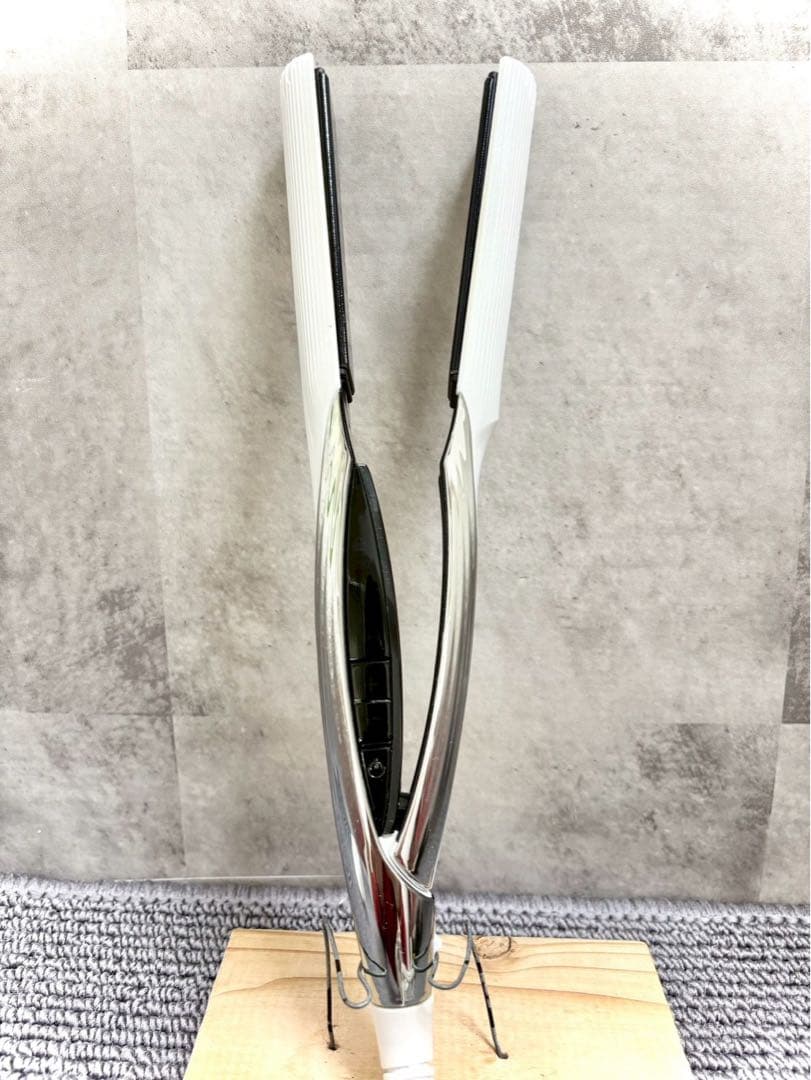 Refa MTG リファ ストレートアイロン 2022年製 - メルカリ