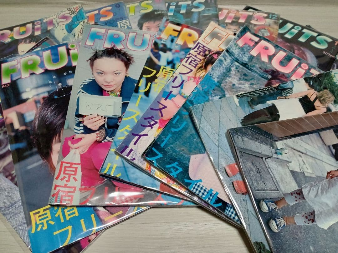 FRUITS　15冊　カバー付き保存 楽天市場】＼4点セット／ フルーツセーバー保存容器 フルーツケース