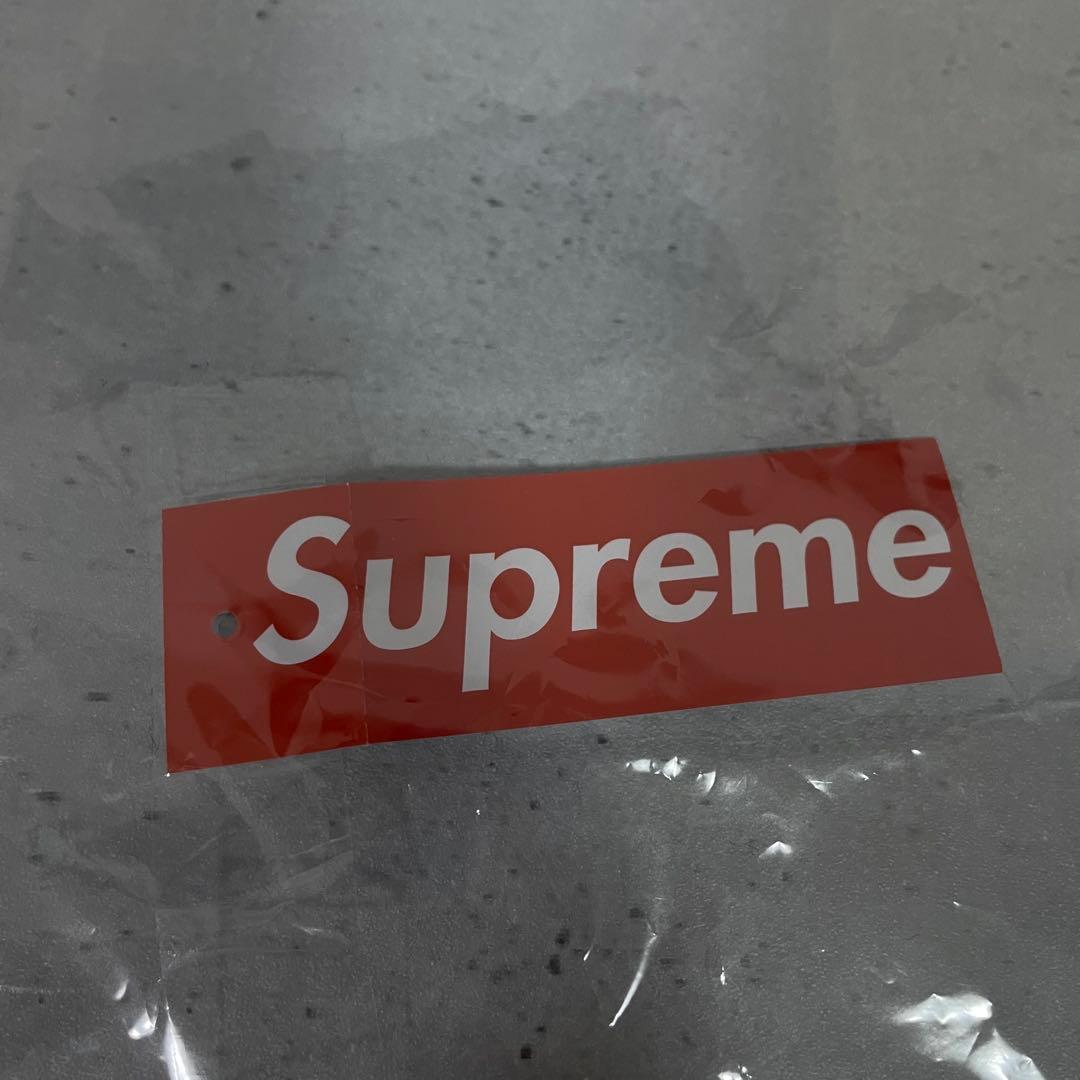 未使用品　Supreme Racing Panel Beanie \"Black\"