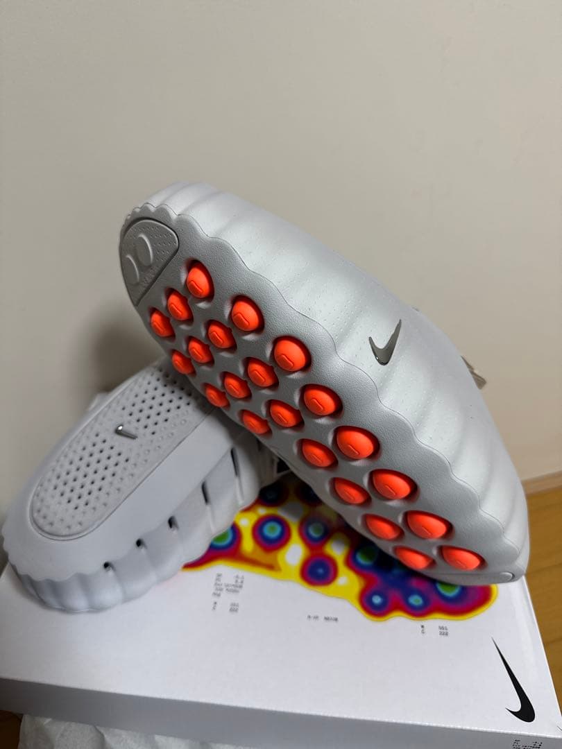 Nike プレゲーム マインド001 グレー サンダル