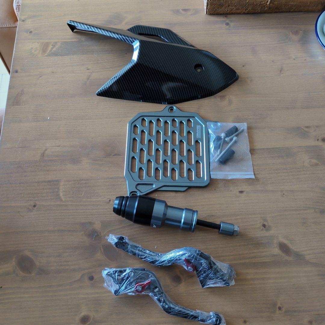 ホンダ　ADV160 用品　中国製 マーベル仕様の限定車・ホンダ「ADV160 リミテッドエディション」誕生