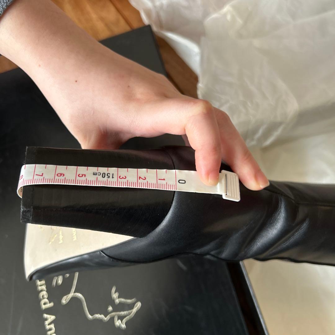 ブティックオオサキ 新品ロングブーツ 黒 24㎝ - メルカリ