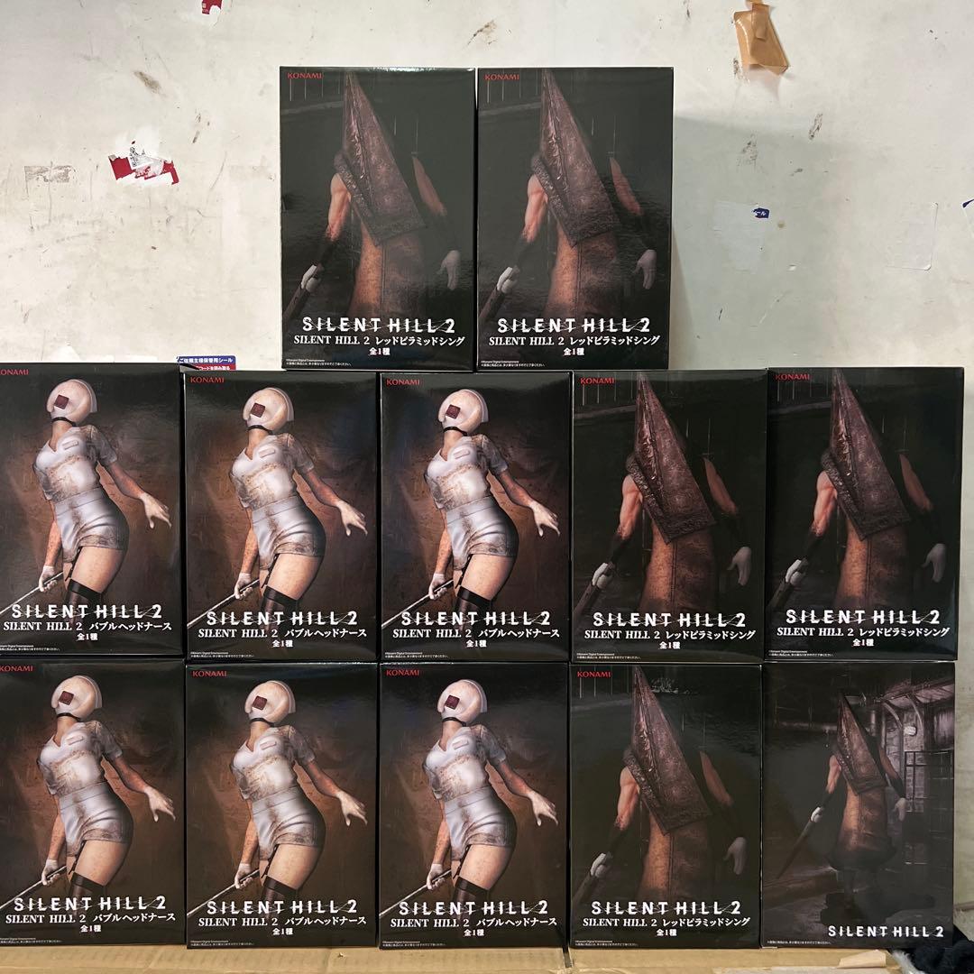 SILENTHILL 2 フィギュア　12個セット Amazon.co.jp: Mezco Toyz サイレントヒル 2 5ポイント デラックス
