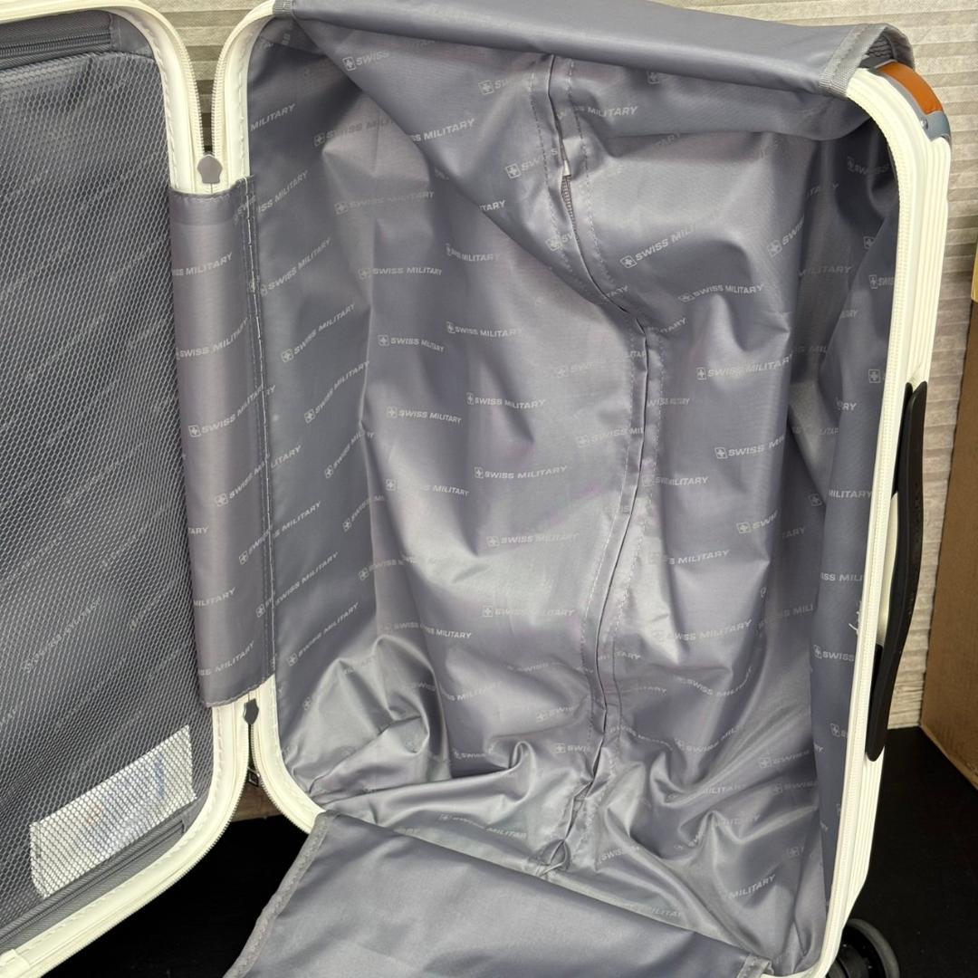 ☆スイスミリタリー　スーツケース　38.5L　SM-C920　機内持ち込みサイズ