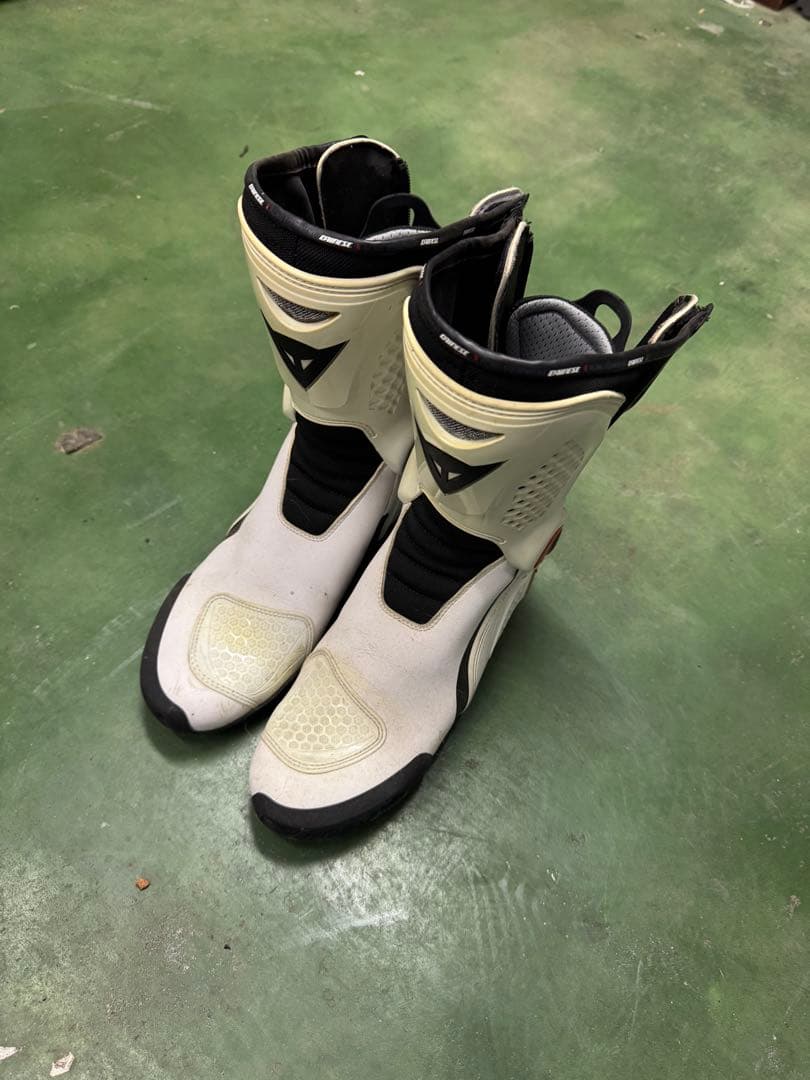 Dainese Tracetech Out バイクブーツ US10 Dainese Seeker Gore-Tex Boots - RevZilla