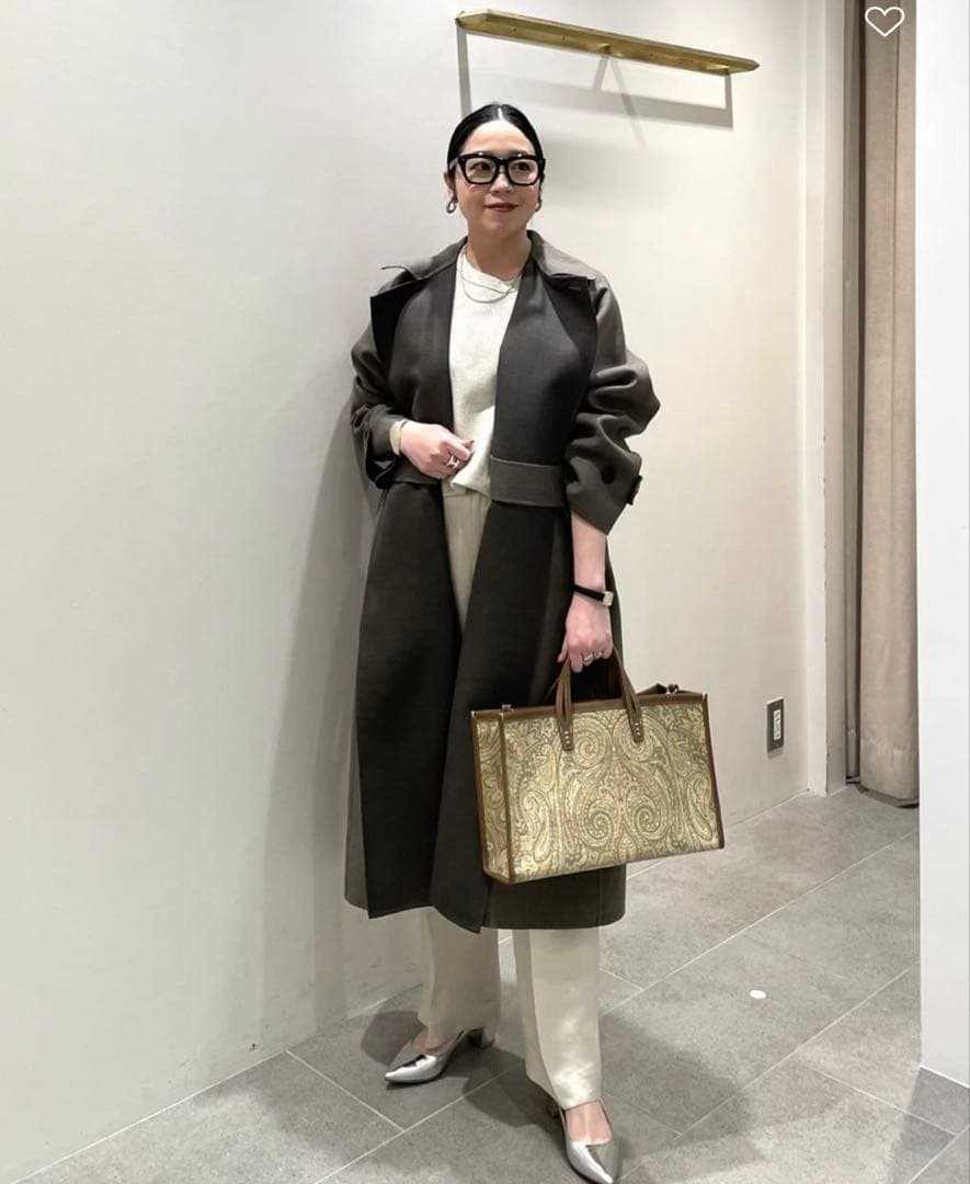 akiko様ご専用 極美品 conte 辺見えみり リバーバル カラー コート