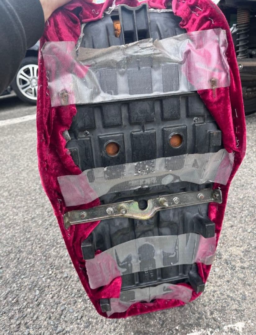 バリオス2型 赤 チンチラシート 値下げ可 K107595413 - パーツオンライン