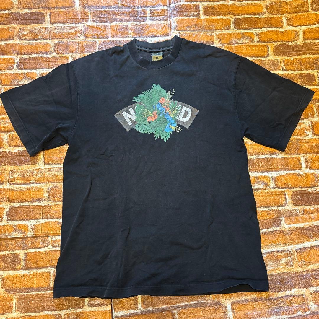 ナイトレイドnitraid】 ブラック プリント Tシャツ XL - メルカリ