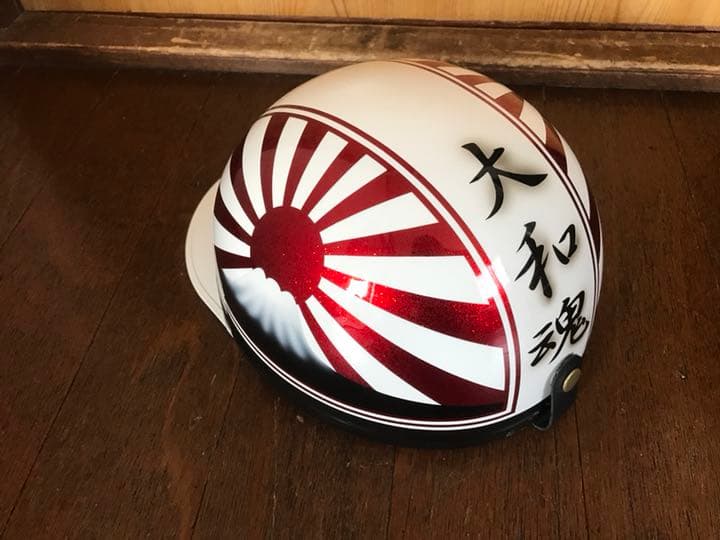 新品塗装品 大和魂 レッドラメ 富士日章 コルク半 ヘルメット ツヤツヤ