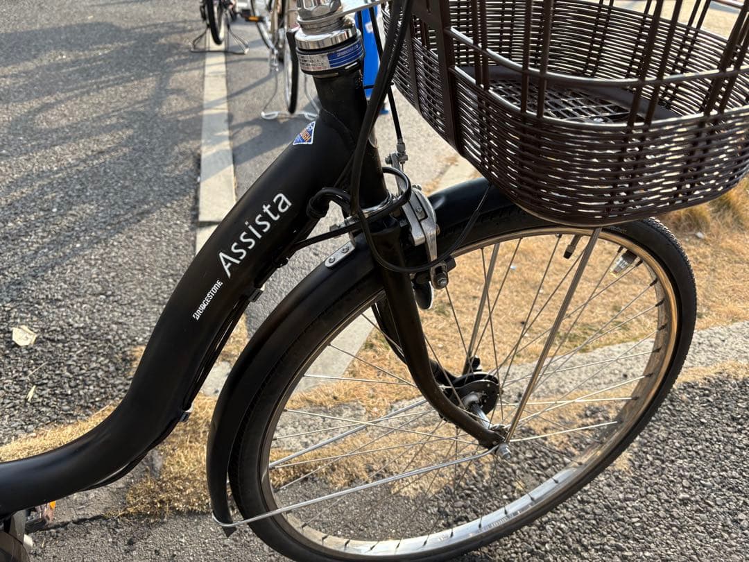 中古ブリヂストン電動アシスト自転車　8.7Ah 大阪　032番