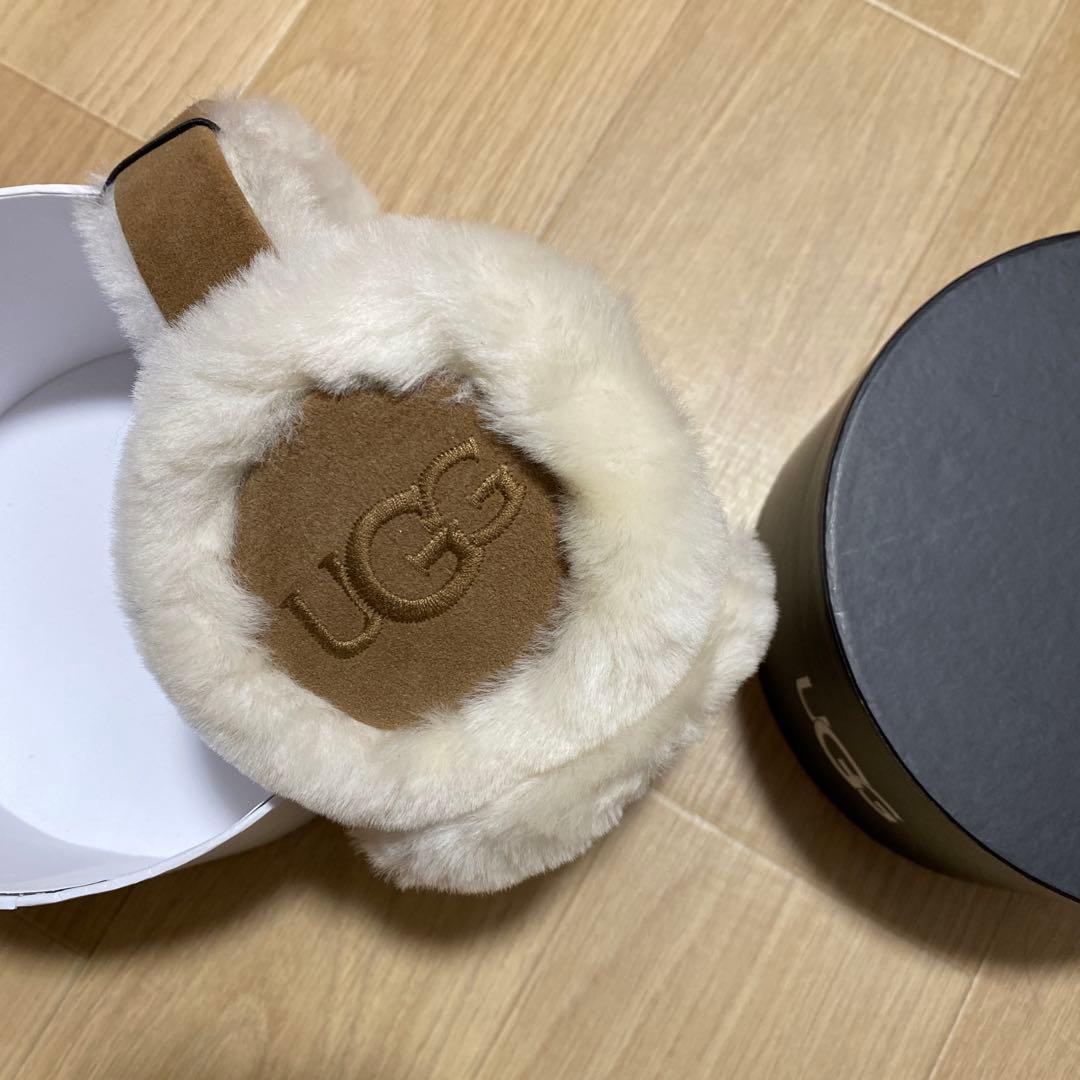 UGG ファー イヤーマフ 楽天市場】【正規ボックス付】選べる5色 UGG アグ イヤーマフ