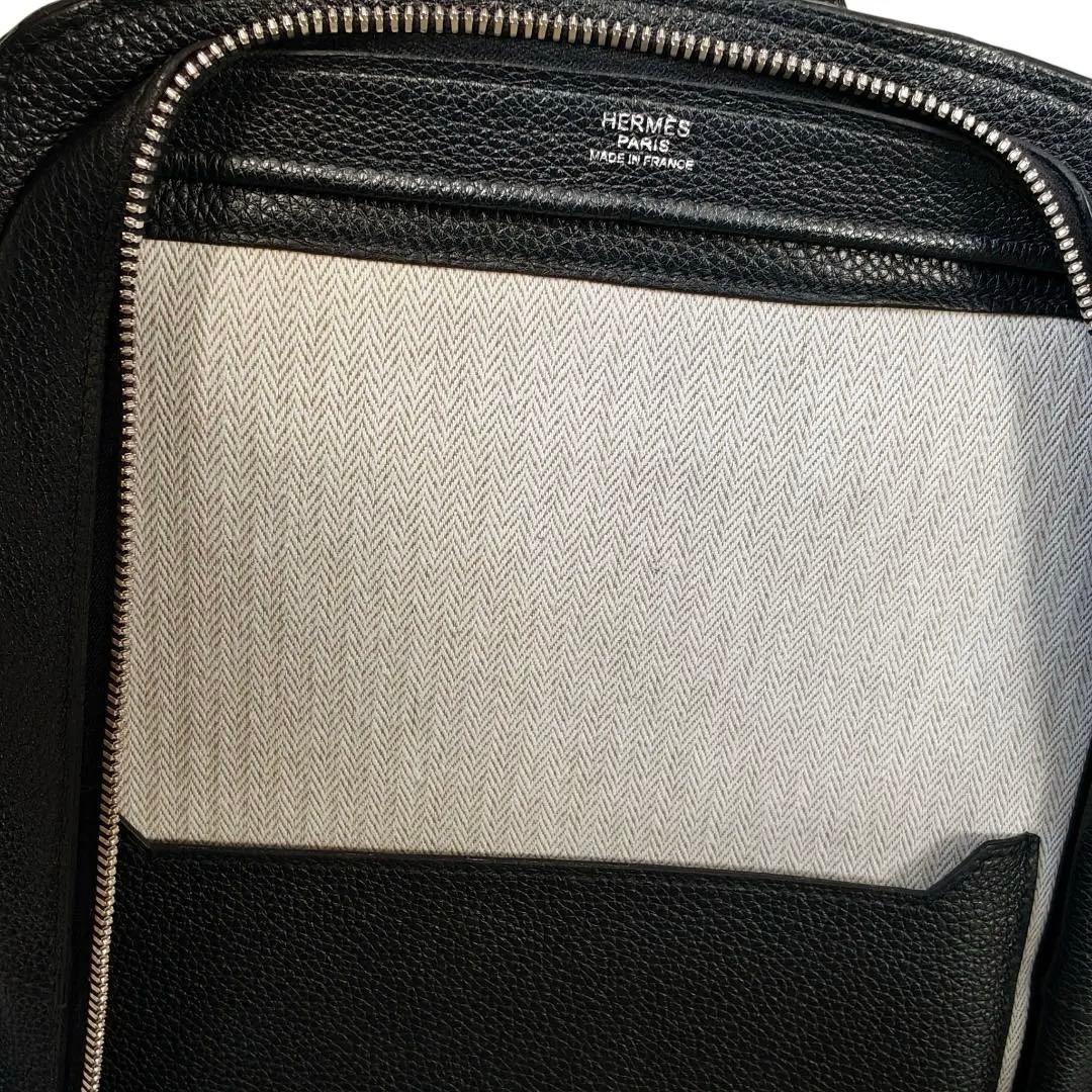《美品・正規品》HERMES バックパック シティ 27 黒 ブラック
