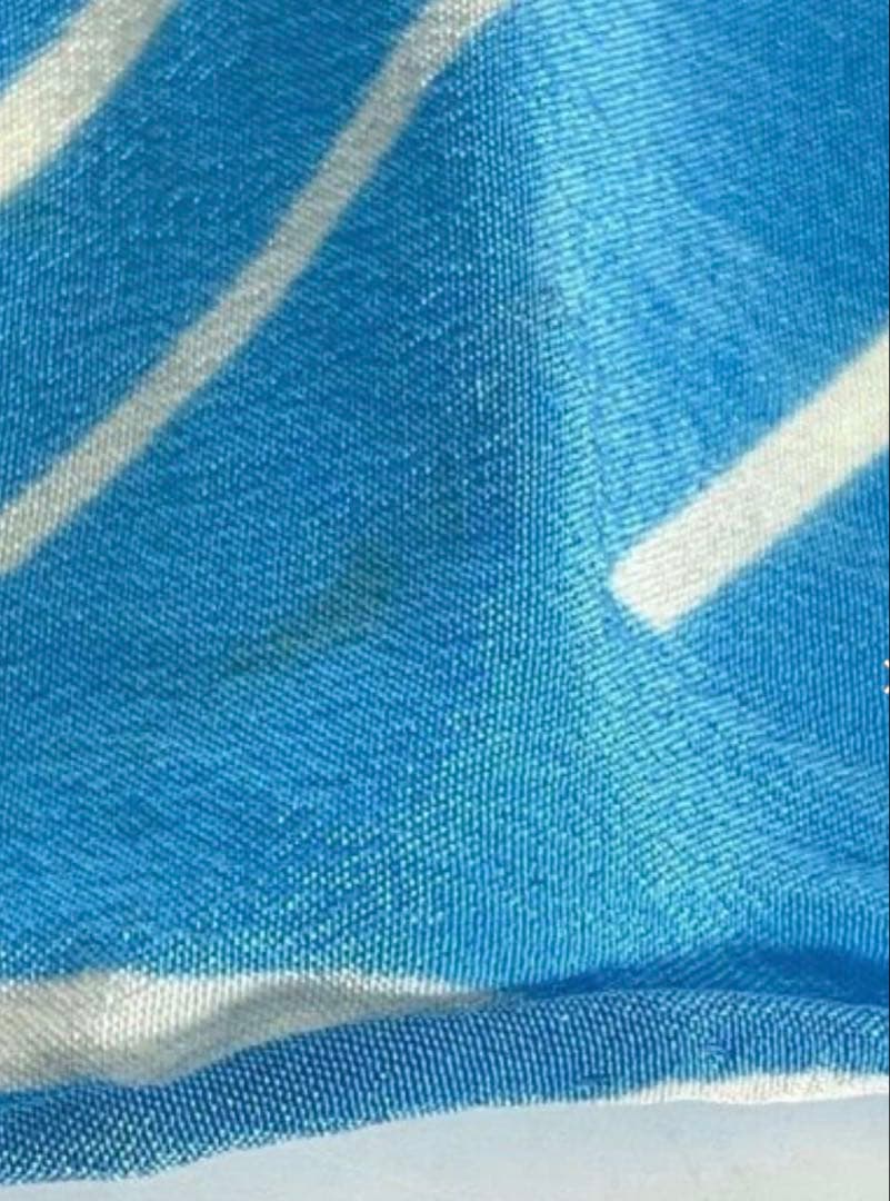 Christian Dior ハウンドトゥース スカーフ-Blue - メルカリ