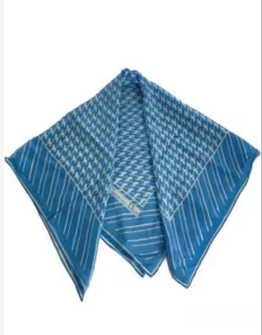 Christian Dior ハウンドトゥース スカーフ-Blue - メルカリ