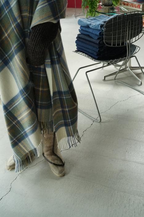 2/10限定値下 レア cristaseya カシミヤ チェック ポンチョ - メルカリ