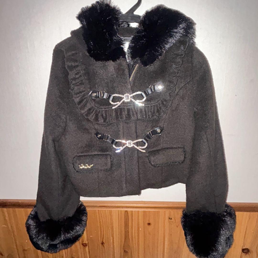 ろ*꒱様 LIZLISA ビジューリボンショートフードコート　ブラック LIZLISA リズリサ ビジューリボンショートフードコート - メルカリ