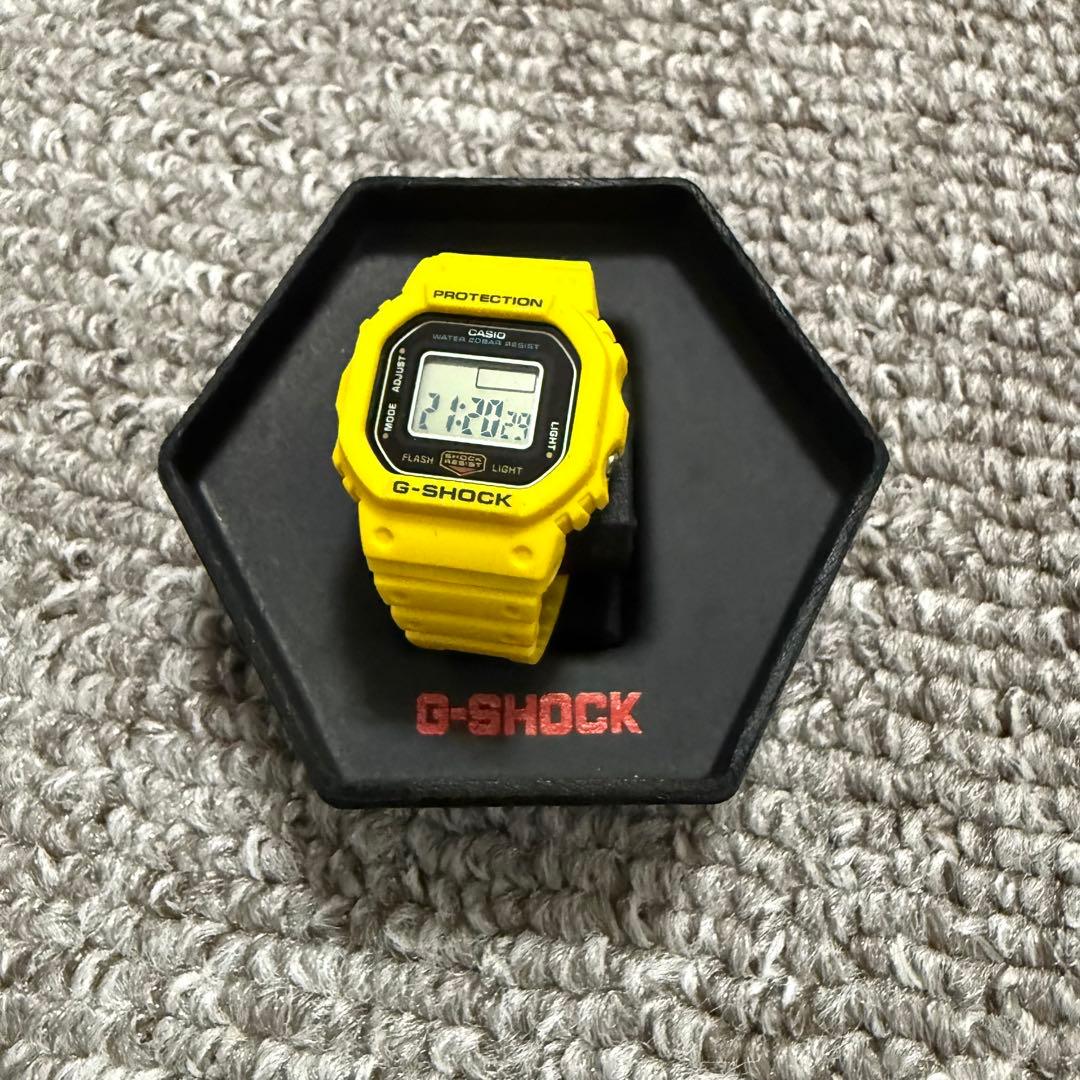 CASIO G-SHOCK nano DWN-5600-9 イエロー黄色 - メルカリ