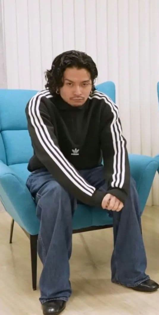 アディダス ハーフジップ スウェット 常田大希着用モデル ブラック XL