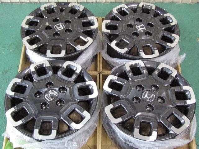 【新車外し品】ホンダ　GT系　フリード　Crosstar（クロスター）純正 ホンダ GT フリード クロスター 純正 15インチアルミホイール 4本SET