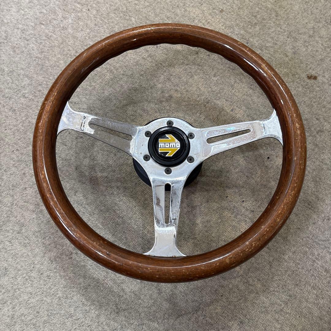 送料込に変更　モモ ステアリング 3スポーク ウッド MOMO（モモ） 正規品 ステアリング HERITAGE LINE INDY ヘリテージ