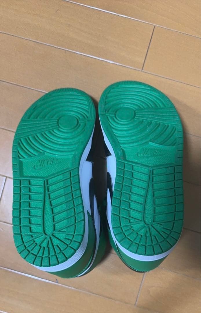 Nike ハイカットスニーカー ブラック/ホワイト/グリーン セルティック