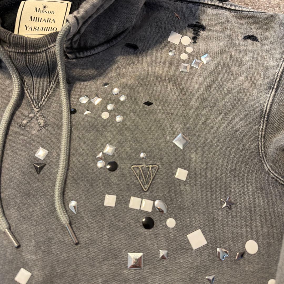 きょん様専用 ミハラヤスヒロ スタッズトリムパーカー 46 - メルカリ