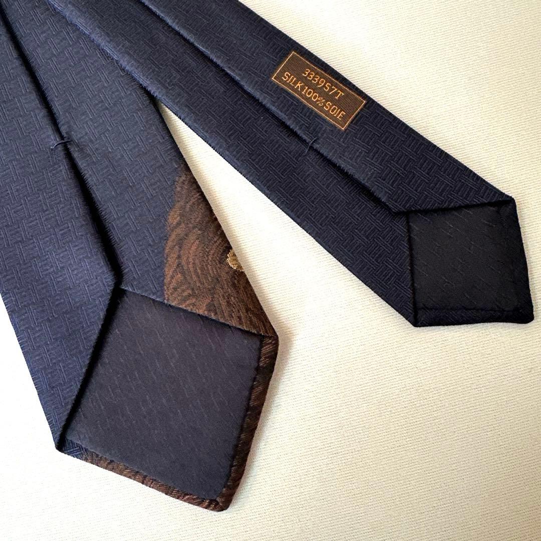 エルメス ネクタイ《ROAAAAAR！》 新品 未使用