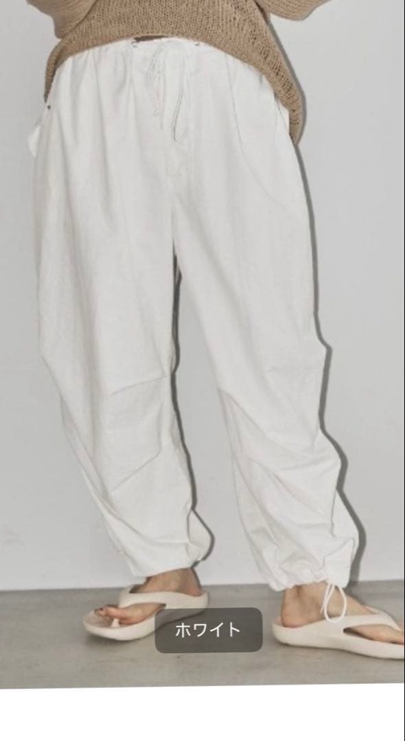 週末限定お値下げ todayful ボーイフレンドナイロンパンツ 38 - メルカリ