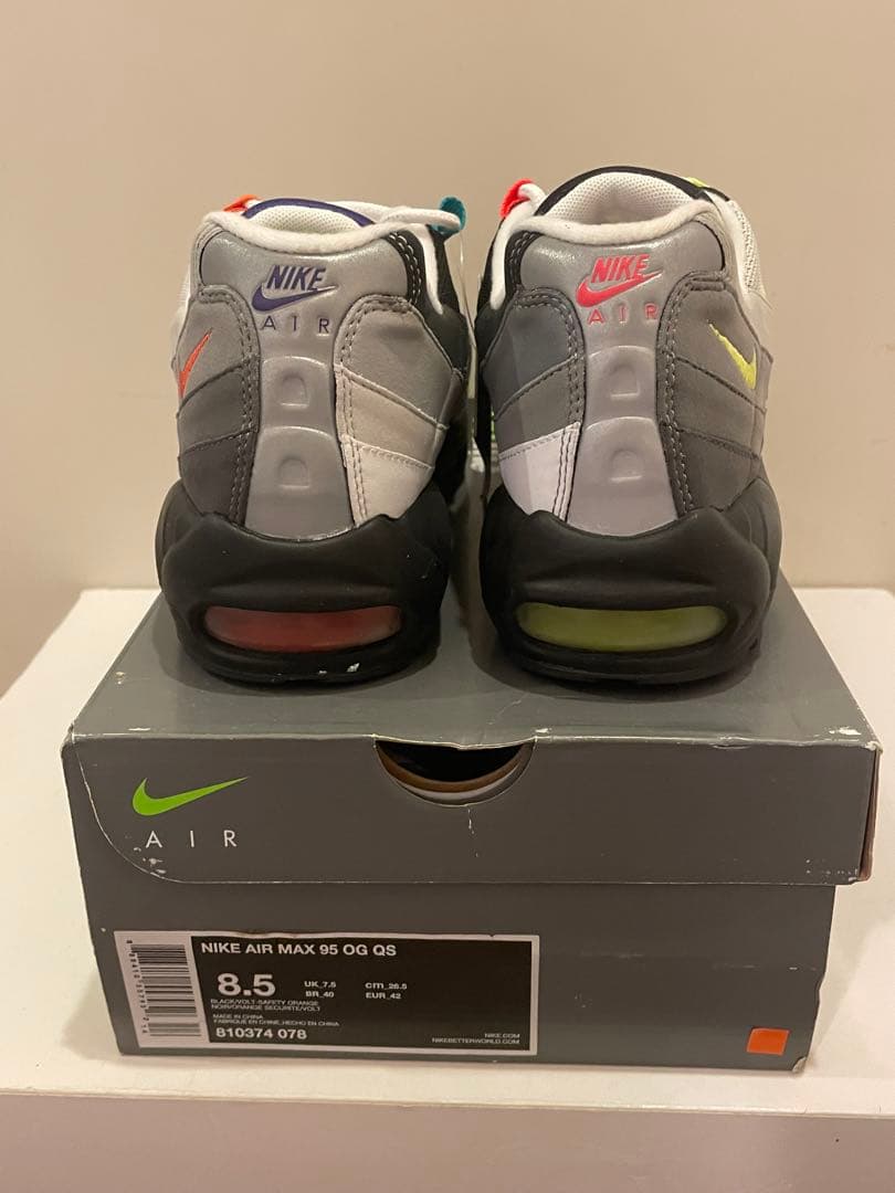 靴 Nike Air Max 95 OG QS \"Greedy\"