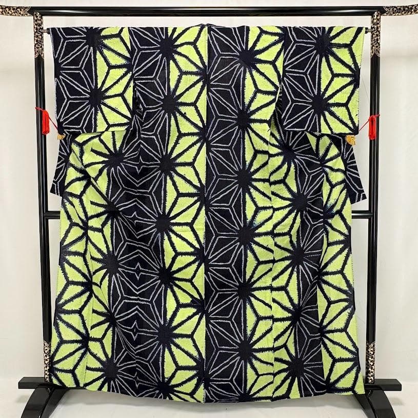 ゆりのはな　絞り浴衣　有松鳴海絞り　総絞り　トール　紺/黄緑色系　綿　J105 green green green＊有松鳴海絞り浴衣 緑 グリーン A743 | kimono tento