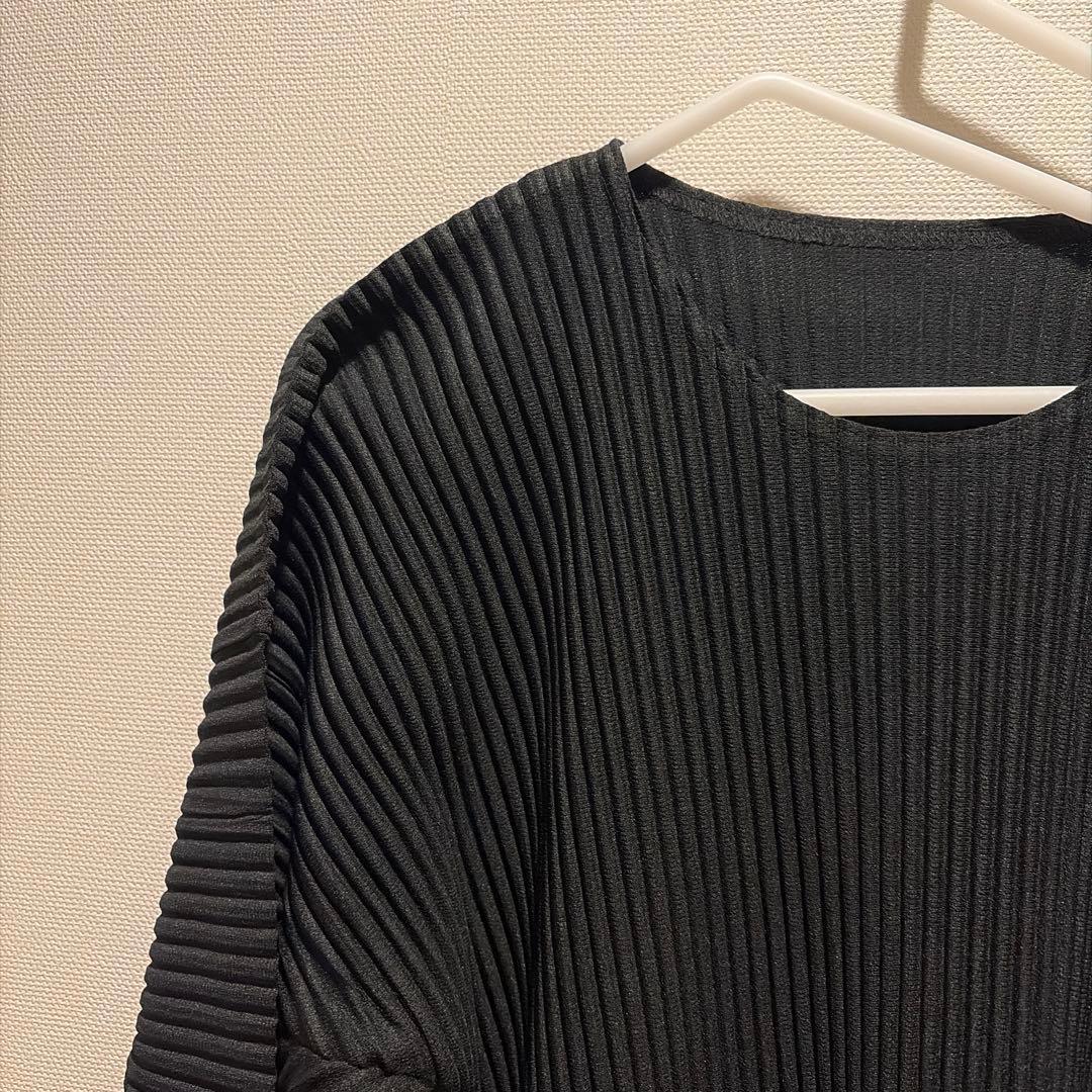 こばやし様専用 オムプリッセ イッセイミヤケ BASICS 黒 長袖