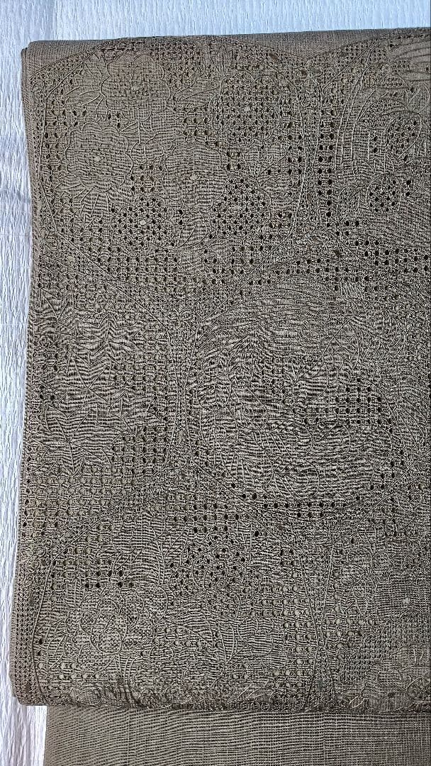 袋帯 スワトウ刺繍 紬地 正倉院花唐草文様 モスグリーン無地 - メルカリ