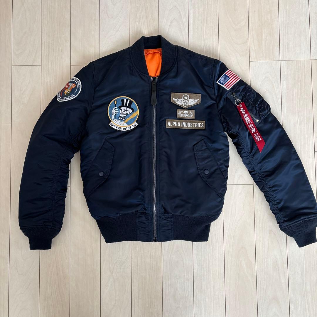 ALPHA MA-1 フライトジャケット 刺繍 ネイビー 短丈59th FTR - メルカリ