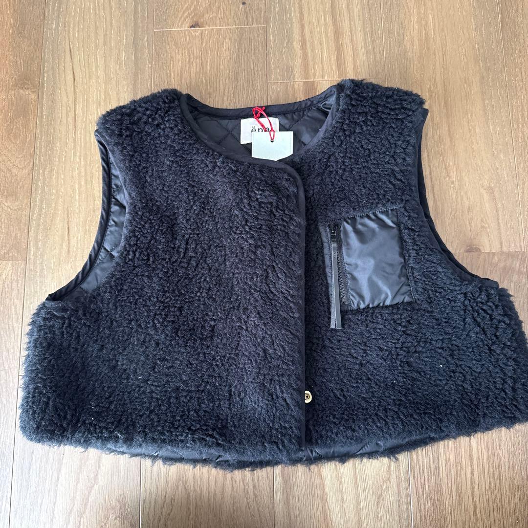 epa✩リバーシブルベスト - メルカリ