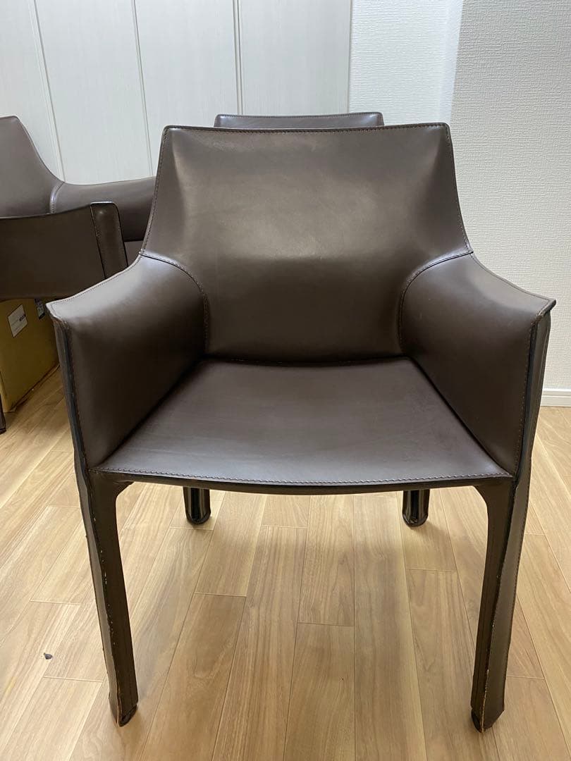 Cassina 413CAB アームチェア　５ 413 CAB（キャブ アームチェア） Cassina | カッシーナ・イクスシー