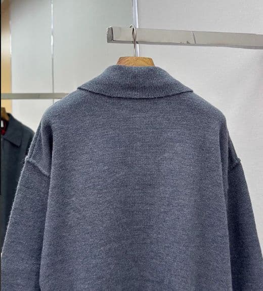 新品 AMI PARIS グレー ニットポロシャツ ハート刺繍 Mサイズ - メルカリ