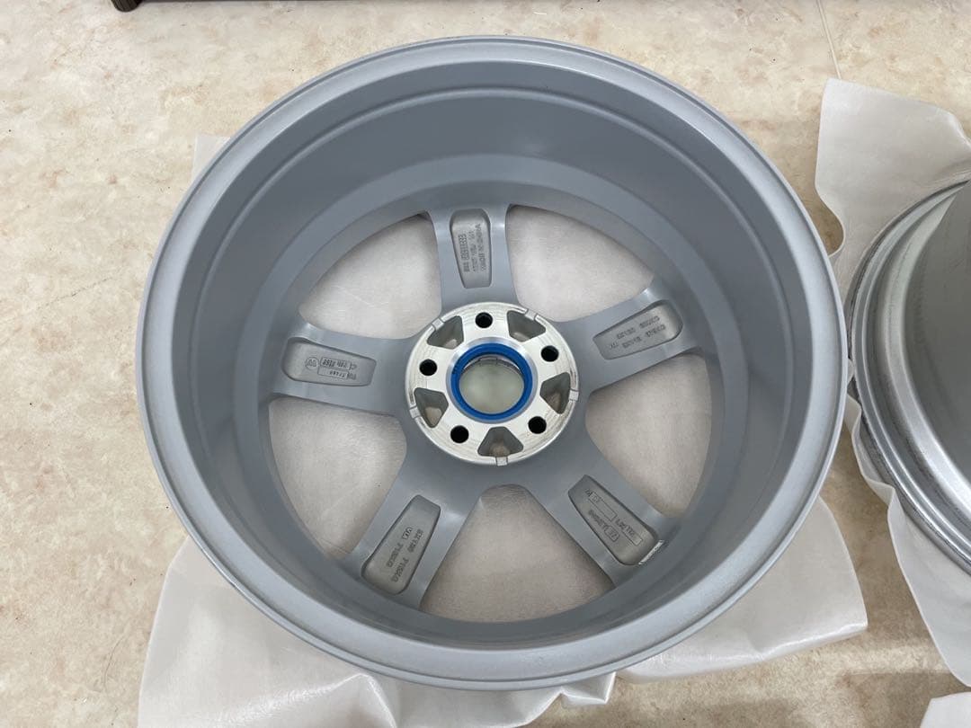 RINSPEED 17インチ 7.5J＋37 5H112純正ボルト対応4本セット