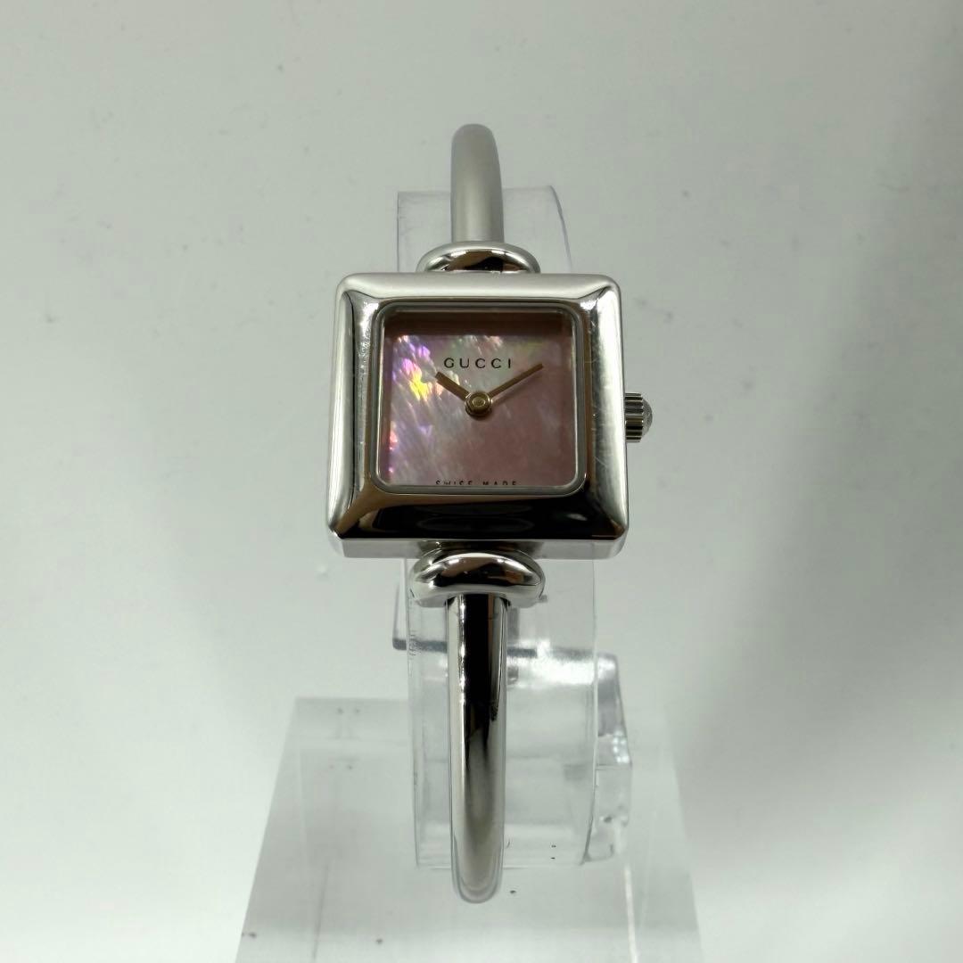 稼働】グッチ 1900L 腕時計 ピンクシェル スイス製 バングルウォッチ