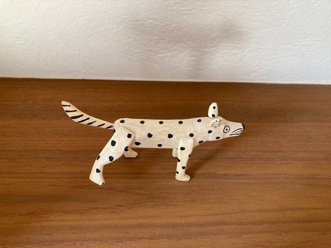 激レア】 オアハカン・ウッド・カーヴィング 「おしっこ犬」 - メルカリ