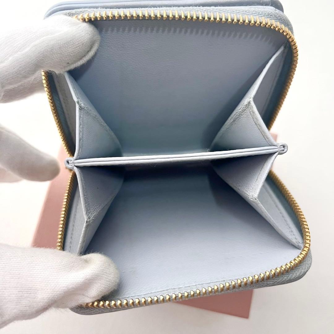 美品 現行 MIUMIU マテラッセ 二つ折り財布 箱付 0203-① - メルカリ