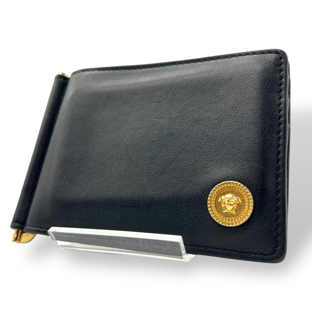 美品 1484 VERSACE マネークリップ 二つ折り メデューサ ブラック 楽天市場】ヴェルサーチ マネークリップ メデューサ ビギー ブラック