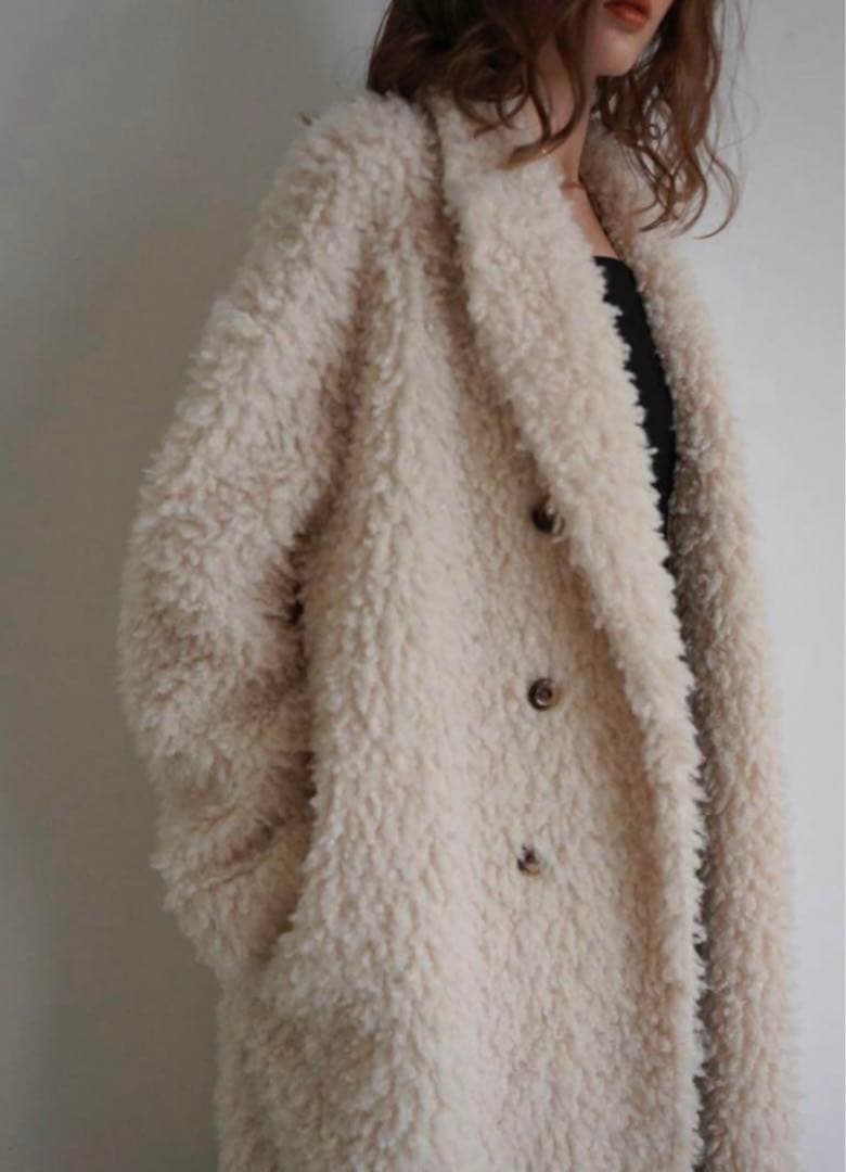 Acka acka poodle boa long coat (size2) - メルカリ