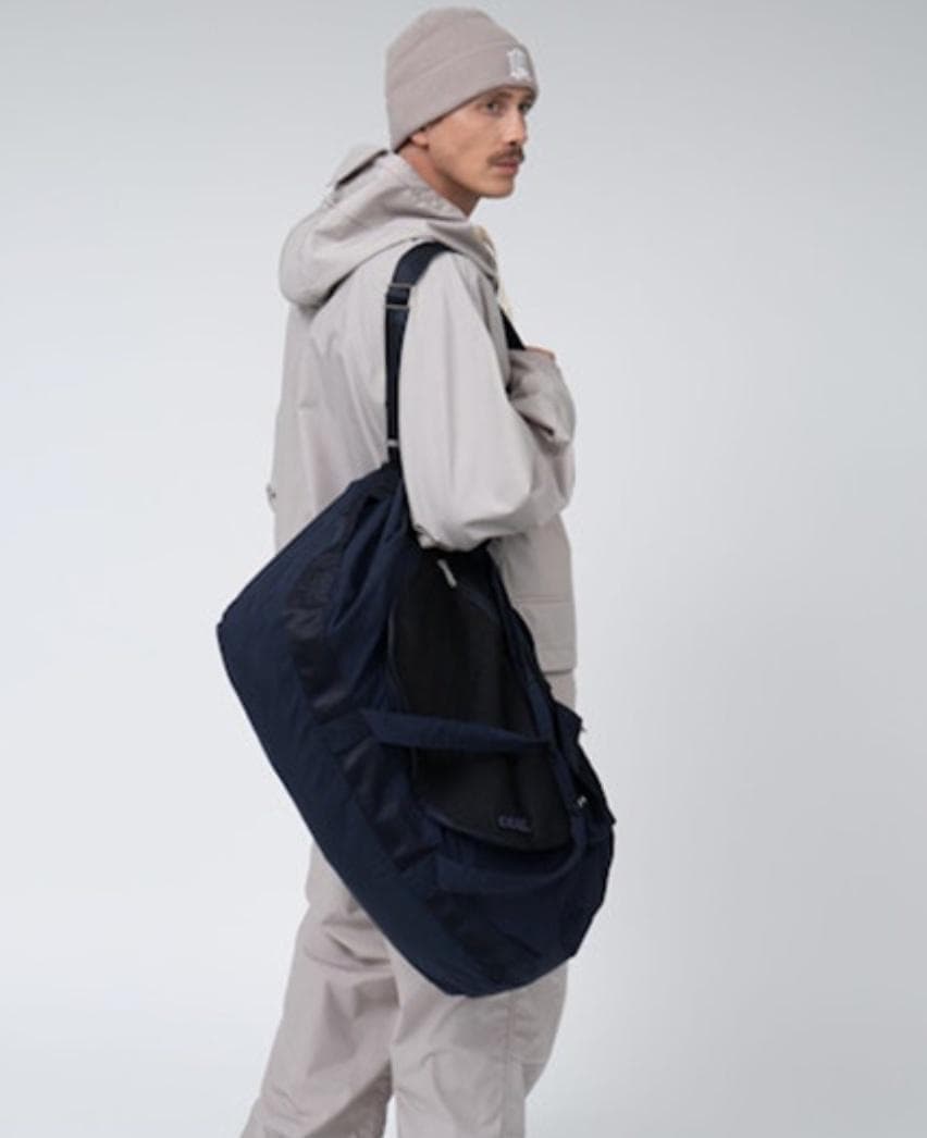 未使用 ナナミカ Surf Camp Duffel ダッフルバッグ ネイビー - メルカリ