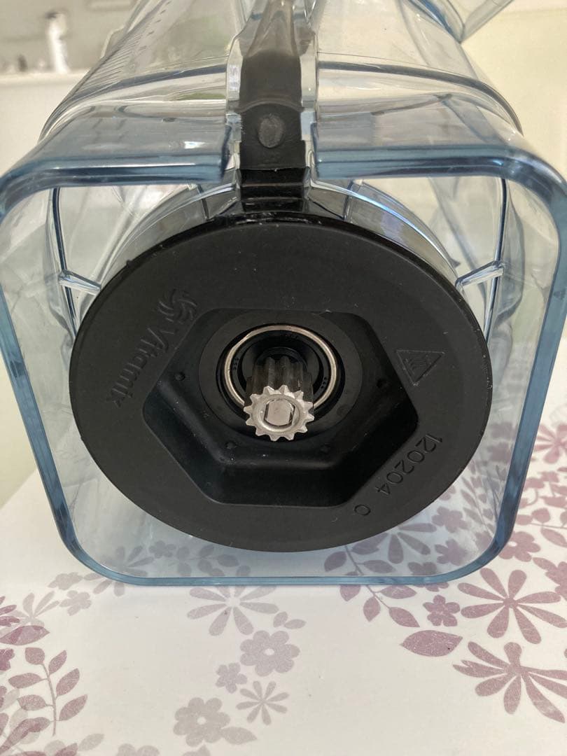 にゃんまる様へ Vitamix V1200i （ホワイト） - メルカリ