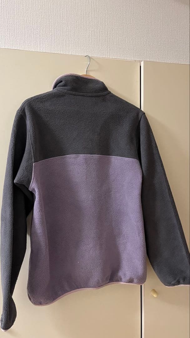 18年製 patagonia シンチラスナップT グレー/ピンク/パープル M - メルカリ