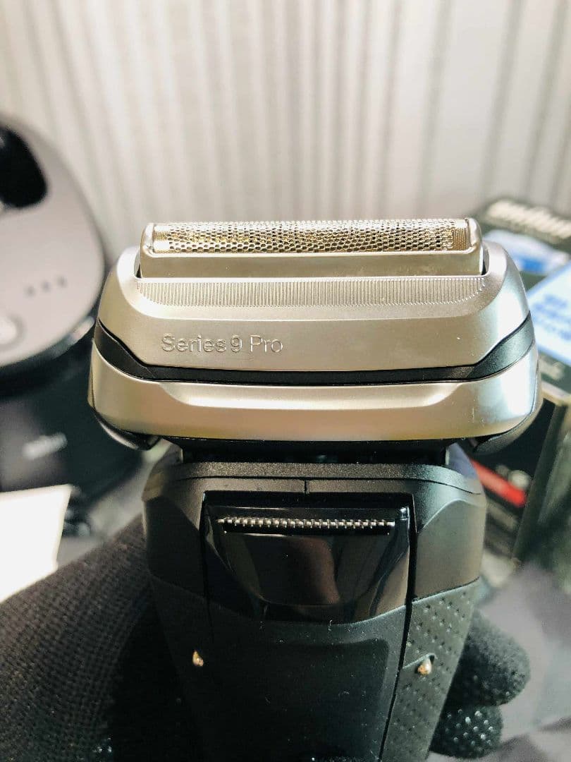 【美品】BRAUN シリーズ9 Pro 9450cc -Vメンズ電気シェーバー