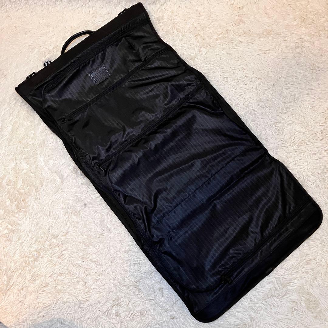 ☆極美品☆ TUMI トライフォールド ガーメントケース 22133DH - メルカリ