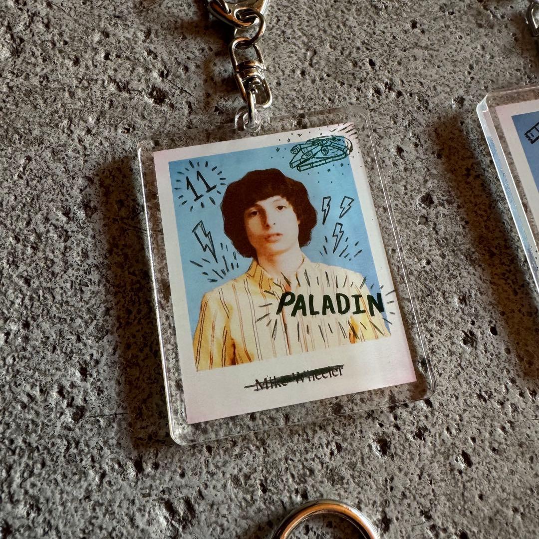 ストレンジャー・シングス 落書きデザイン キーホルダー全6種類セット