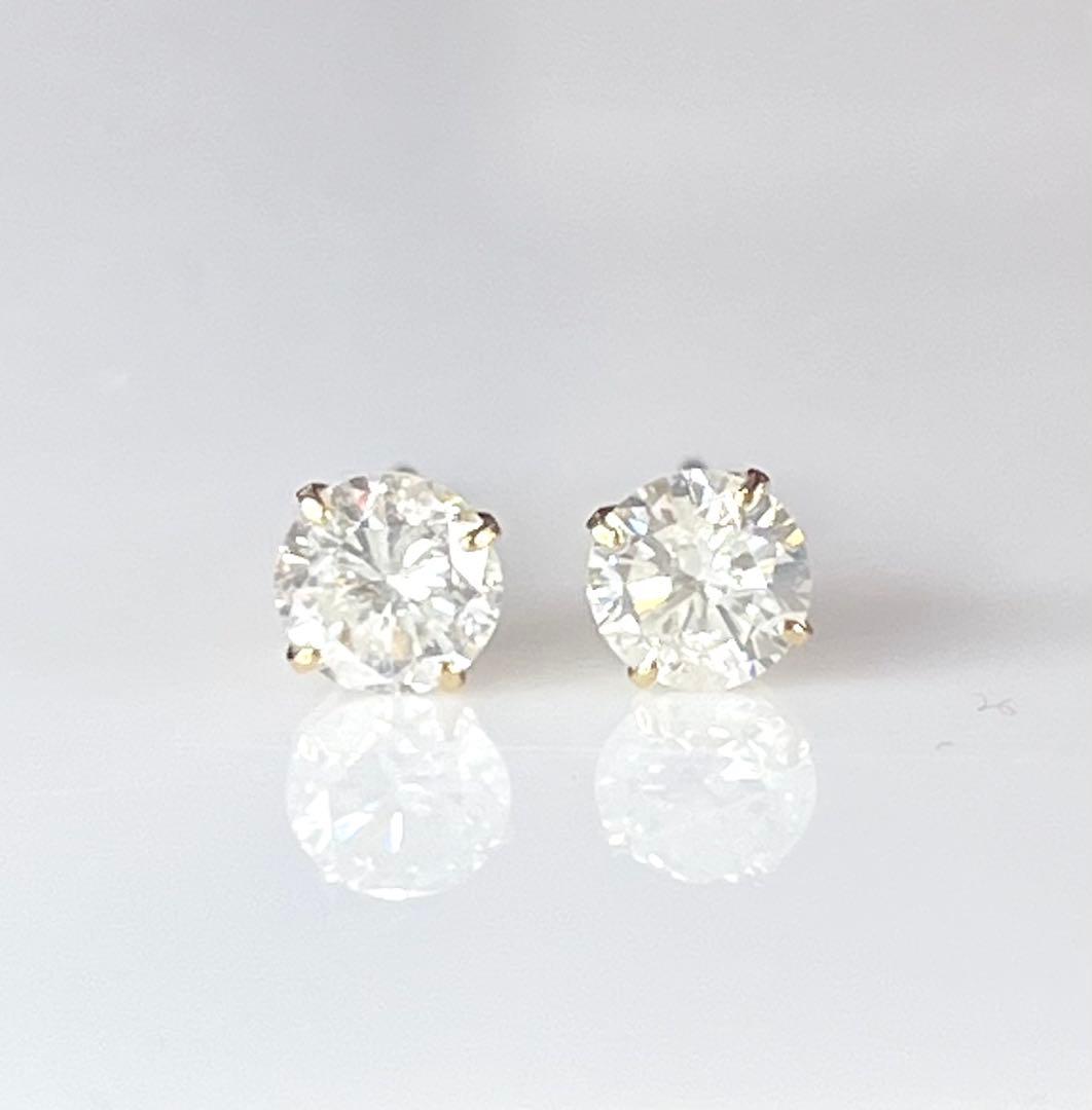 あやの様専用 訳ありpt天然ダイヤ4本爪ピアス 計0.6ct 鑑別カード付き